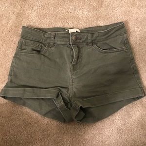 Two Olive and Burgundy Shorts Stretch Fit